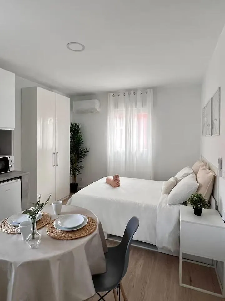 Suite Collonge - Check In H24 - Proche Gare Perrache Лион 0*,